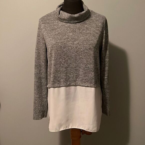 Atmosphere Women's White and Gray Layered Cowl Neck - Picture 1 of 7